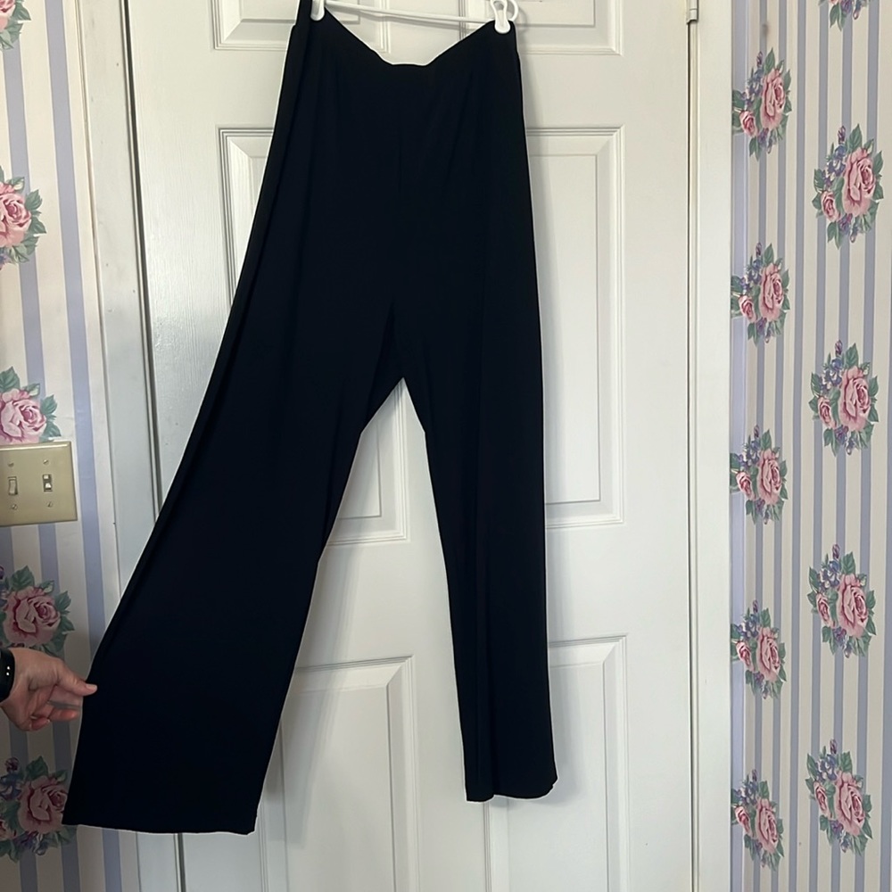 Issac Mizarhi Black Wide Leg Knit Pant